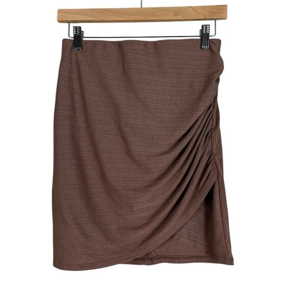Forever 21 Mini Skirt Womens M Brown Ruched Slit Bodycon Stretch Earthy Neutral - Picture 1 of 4